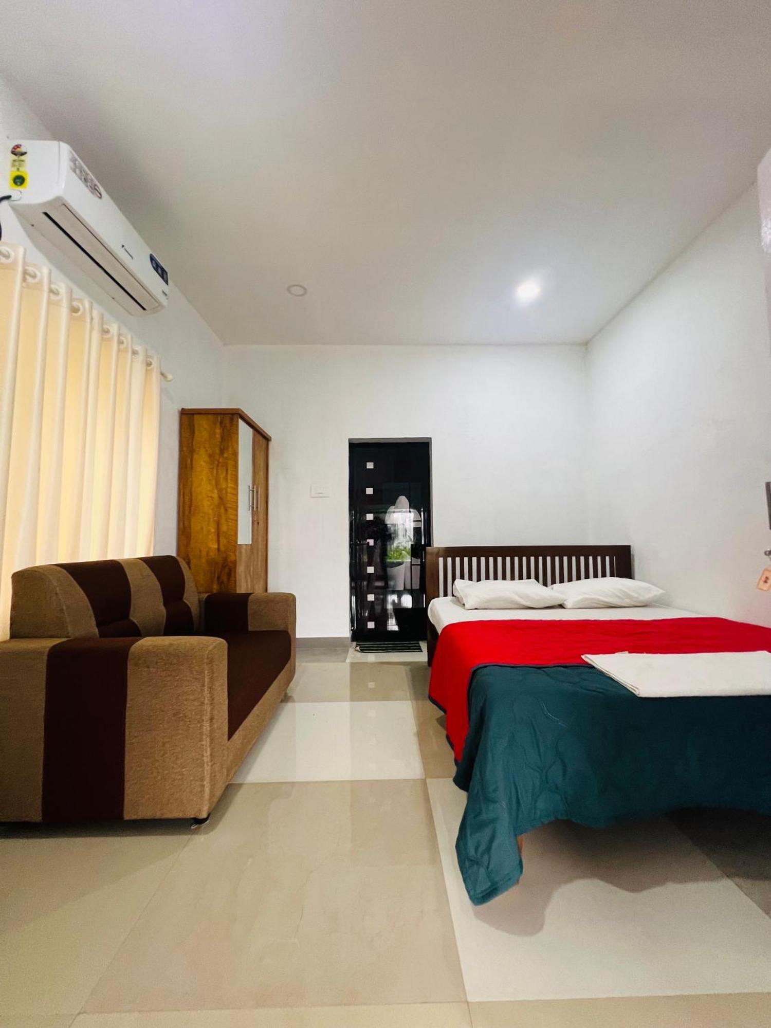 7Fort Homestay アティラピリー エクステリア 写真