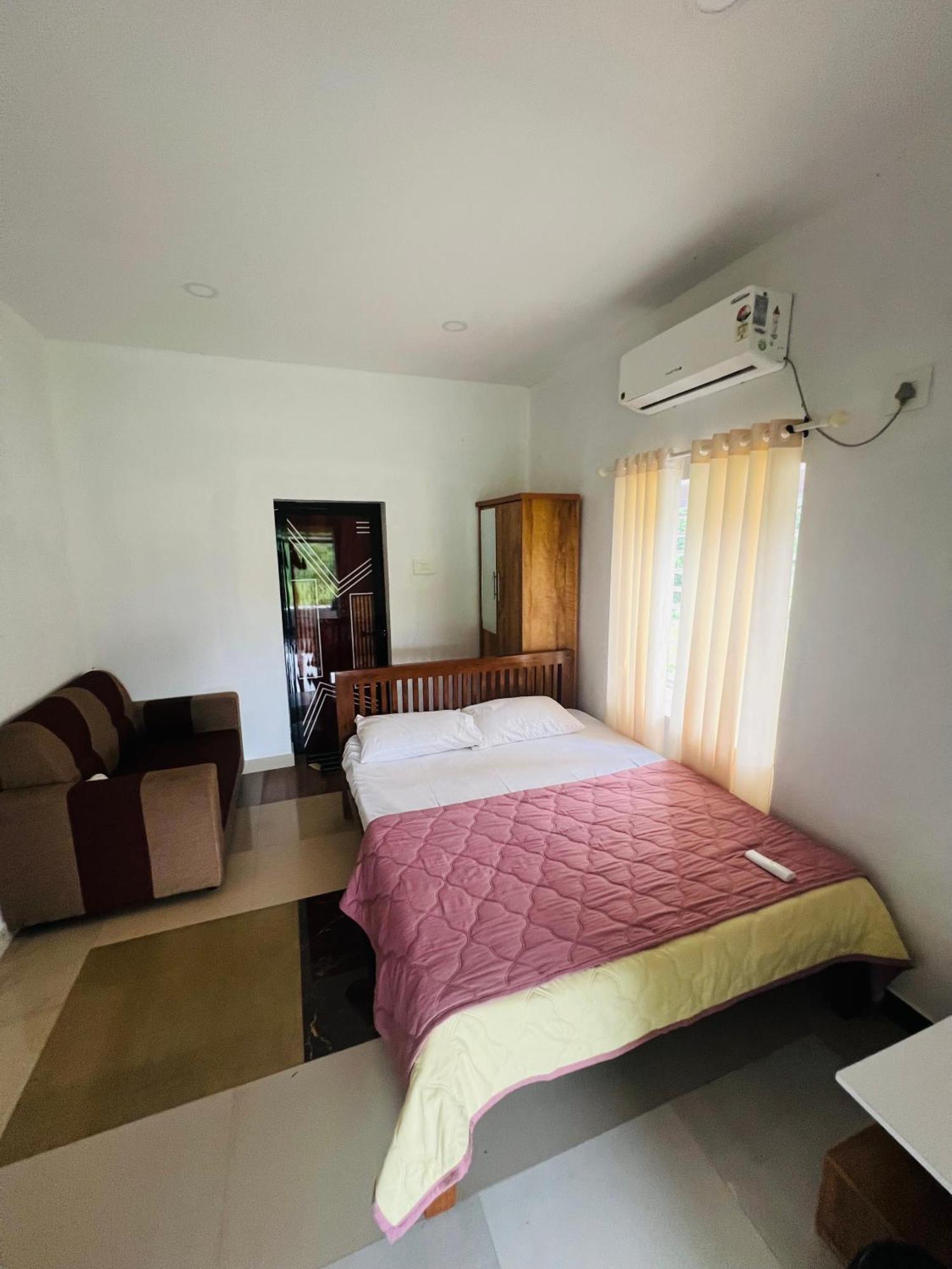 7Fort Homestay アティラピリー エクステリア 写真