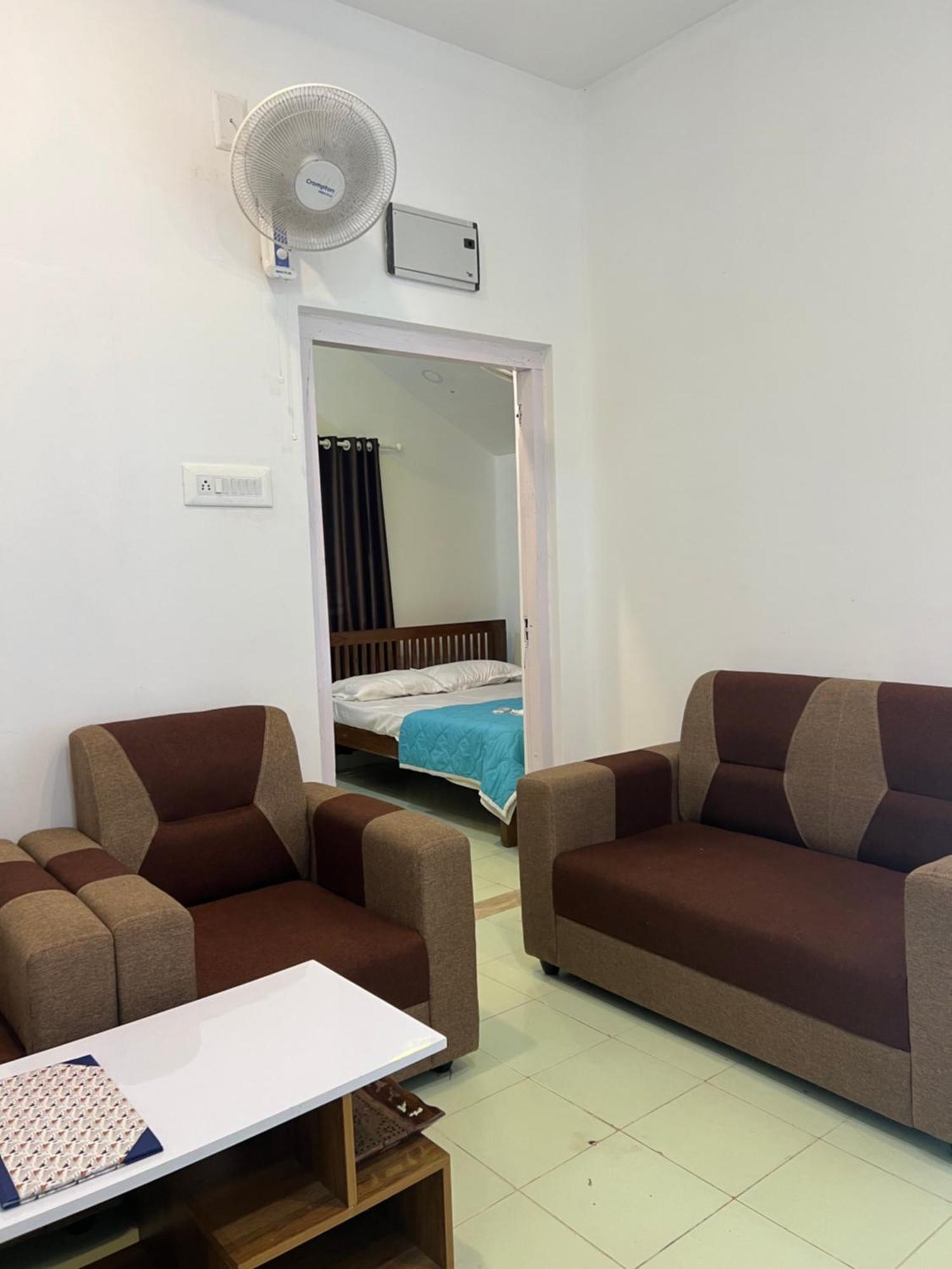 7Fort Homestay アティラピリー エクステリア 写真